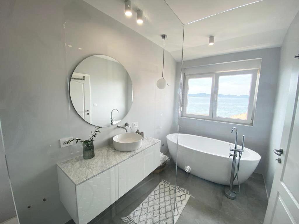 Beachfront Petar Apartma